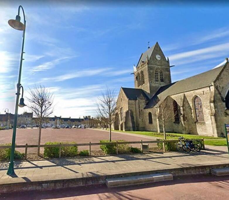 Gite Spacieux Et Chaleureux Sainte-Mere-Eglise Luaran gambar